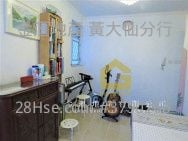Tsz Oi Court Sell 2 Bedrooms , 1 Bathroom 506 ft²