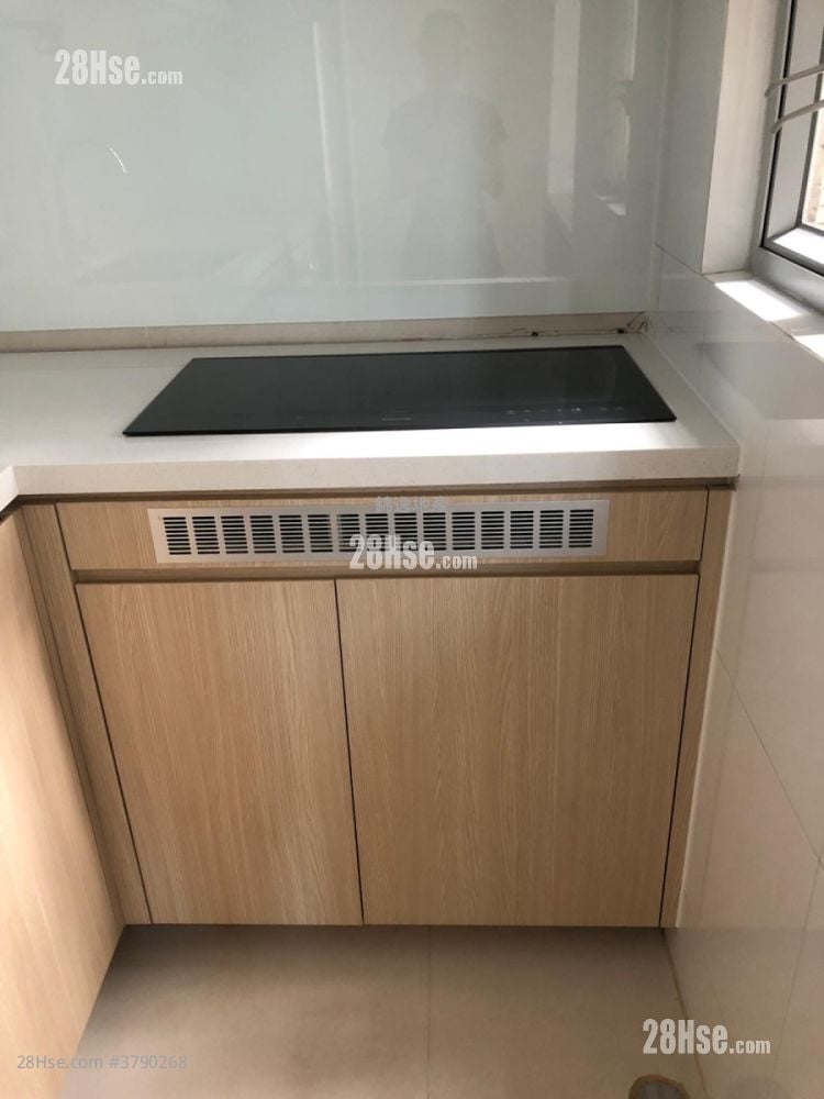 Well On Garden Sell 3 Bedrooms , 1 Bathroom 502 ft²