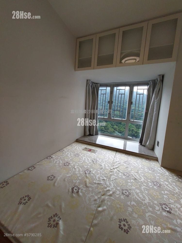 Golden Lion Garden Rental 2 Bedrooms , 1 Bathroom 336 ft²