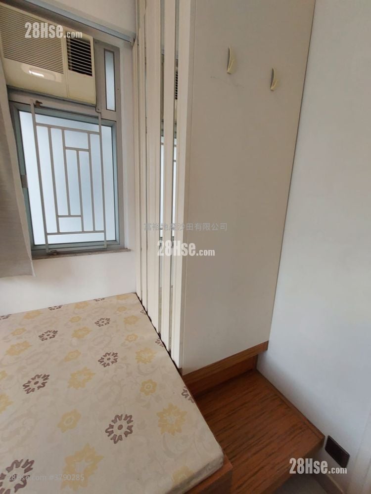 Golden Lion Garden Rental 2 Bedrooms , 1 Bathroom 336 ft²