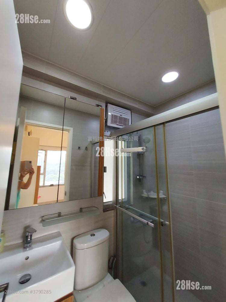 Golden Lion Garden Rental 2 Bedrooms , 1 Bathroom 336 ft²