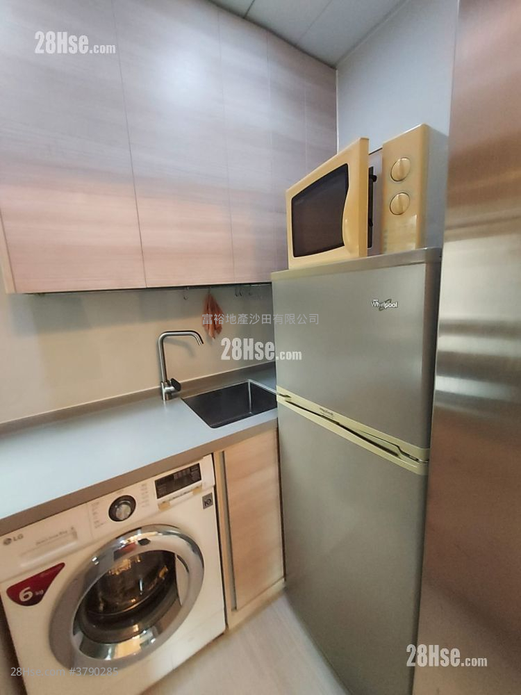 Golden Lion Garden Rental 2 Bedrooms , 1 Bathroom 336 ft²