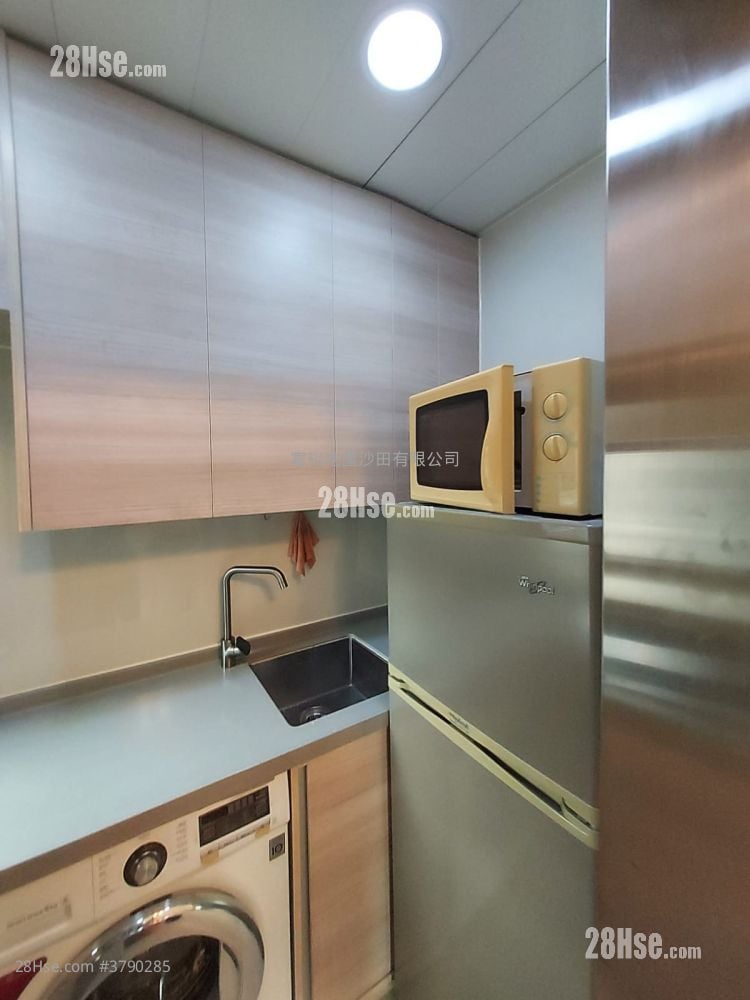 Golden Lion Garden Rental 2 Bedrooms , 1 Bathroom 336 ft²