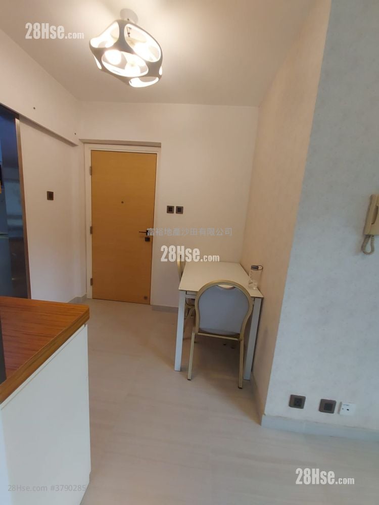 Golden Lion Garden Rental 2 Bedrooms , 1 Bathroom 336 ft²