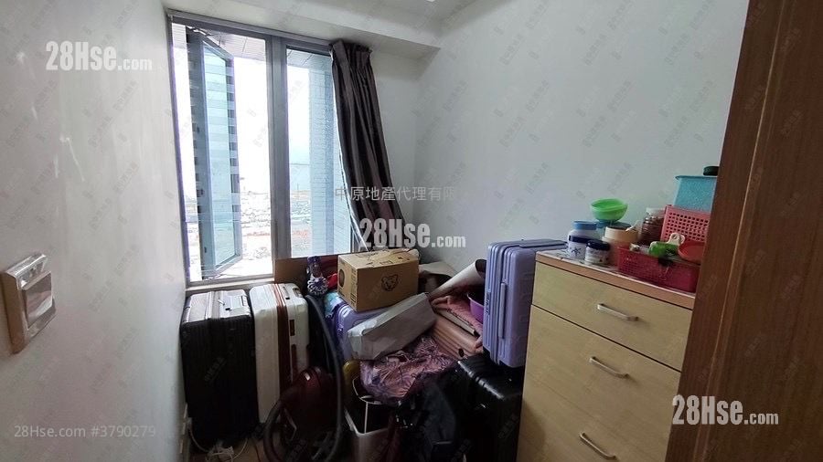 Century Link Rental 3 Bedrooms , 2 Bathrooms 601 ft²