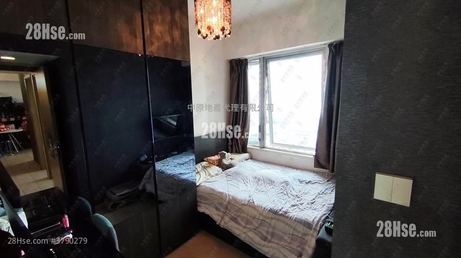 Century Link Rental 3 Bedrooms , 2 Bathrooms 601 ft²