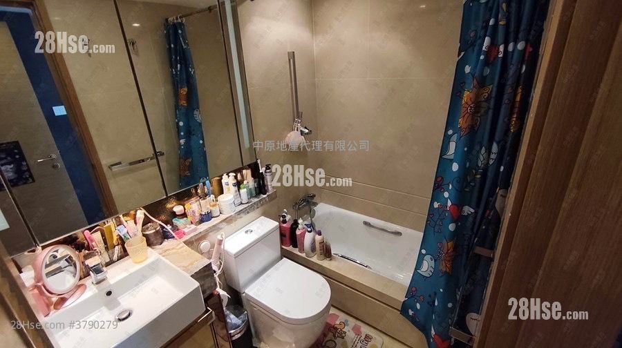 Century Link Rental 3 Bedrooms , 2 Bathrooms 601 ft²