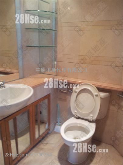 盈翠半岛 售盘 3 房 675 平方尺