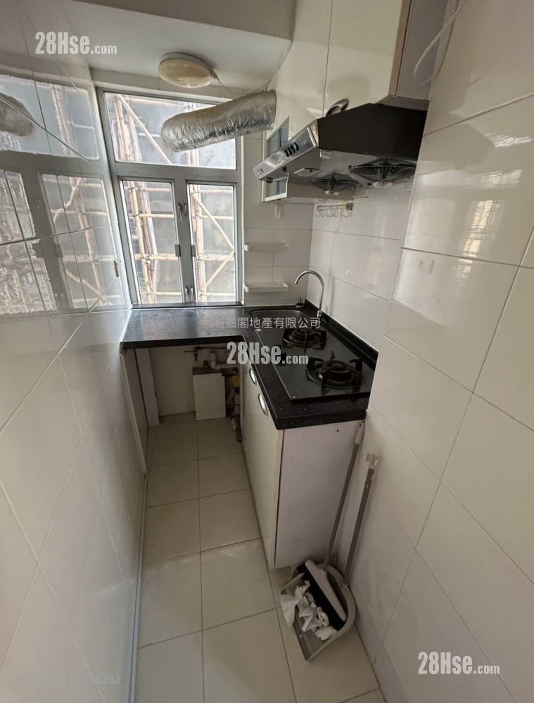 仁礼大厦 租盘 202 平方尺