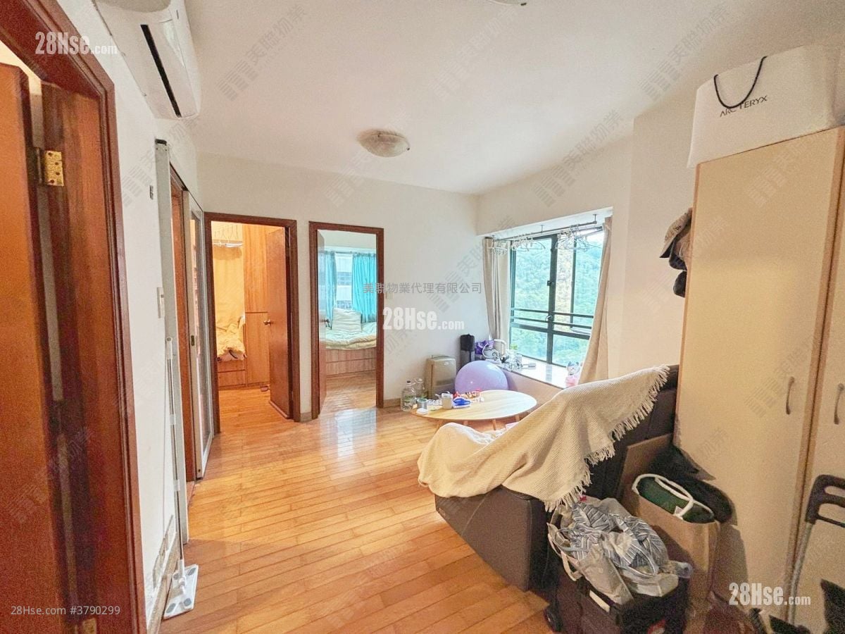 The Metro City Rental 2 Bedrooms , 1 Bathroom 363 ft²