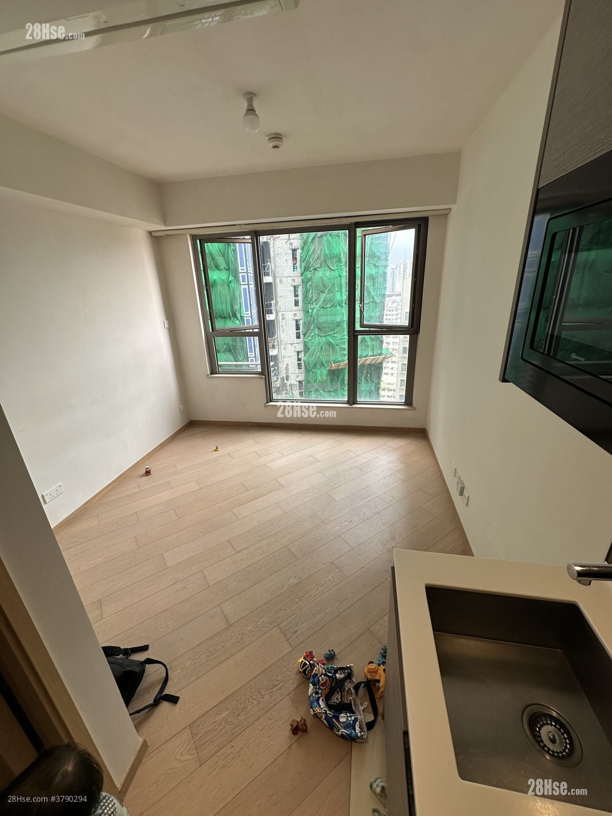 Upper East Rental Studio , 1 Bathroom 194 ft²