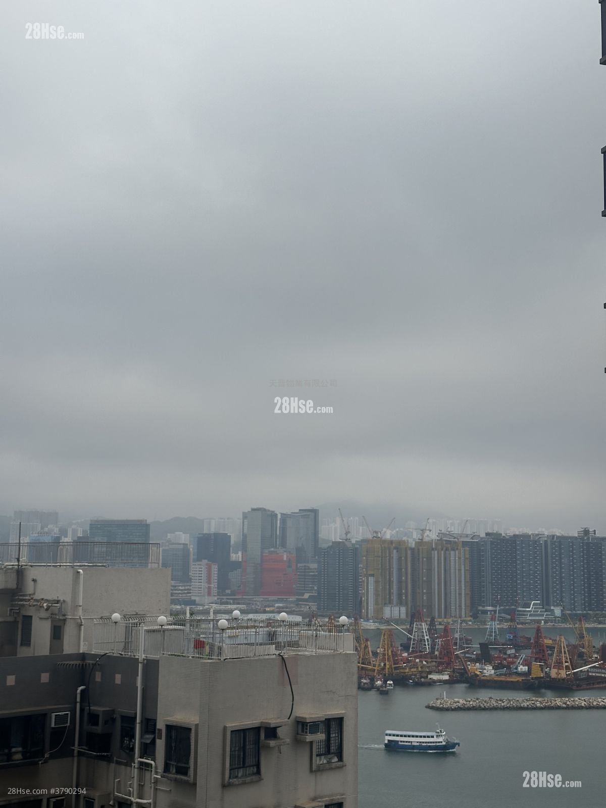 Upper East Rental Studio , 1 Bathroom 194 ft²