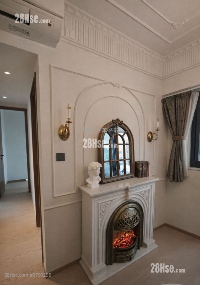 Topside Residence Rental 545 ft²