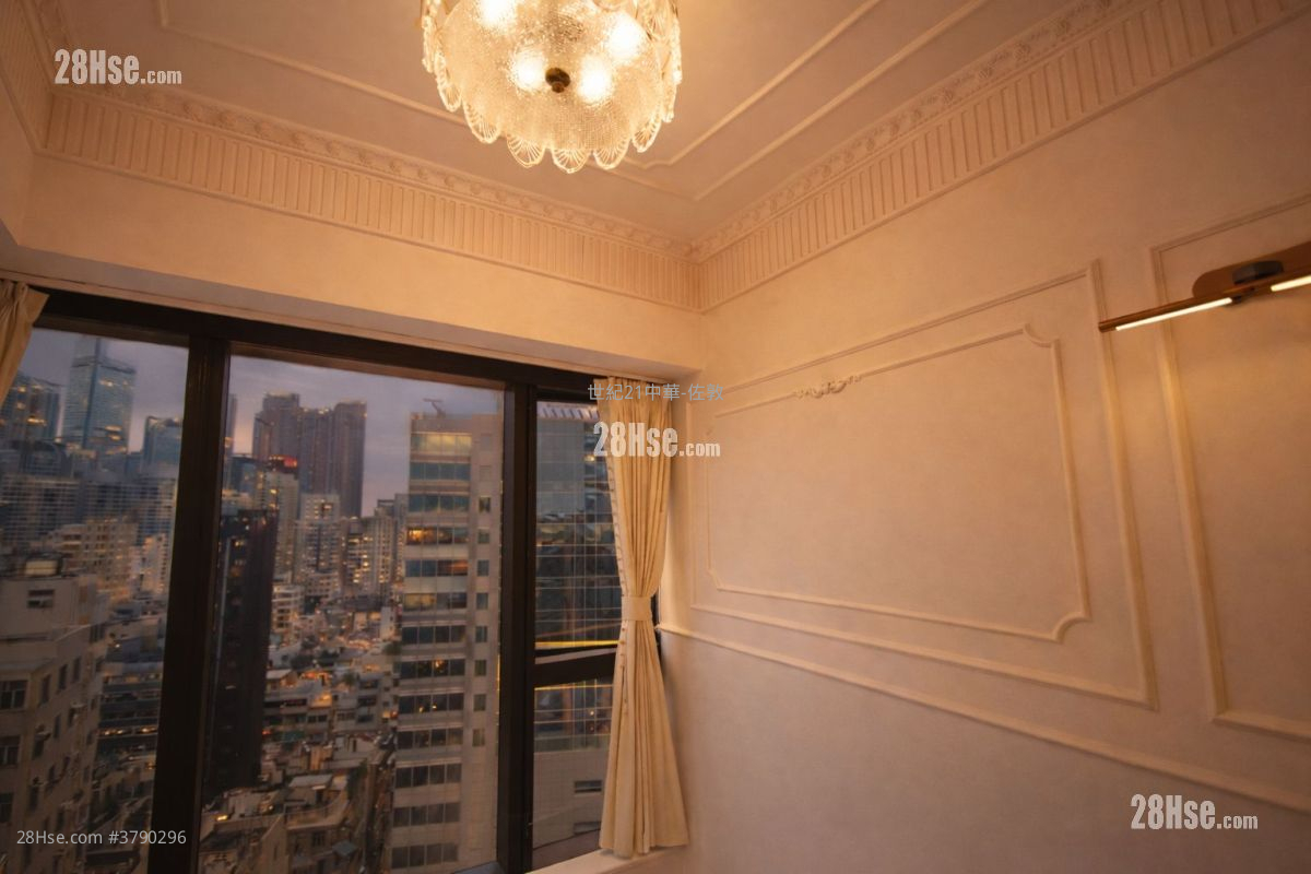 Topside Residence Rental 545 ft²