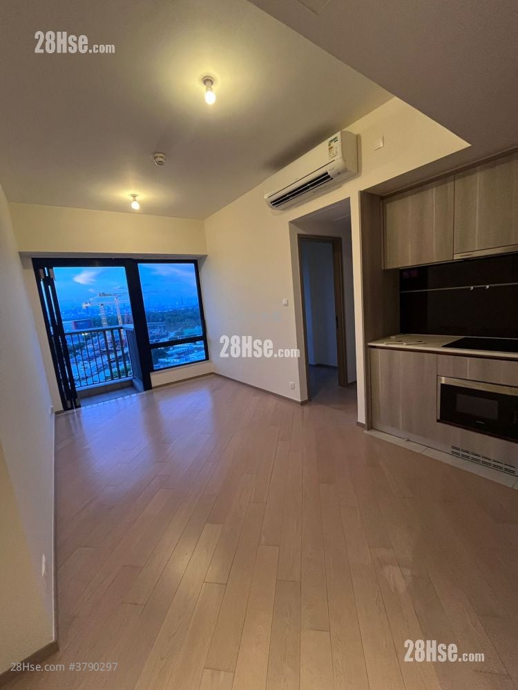 Twin Regency Sell 2 Bedrooms 454 ft²