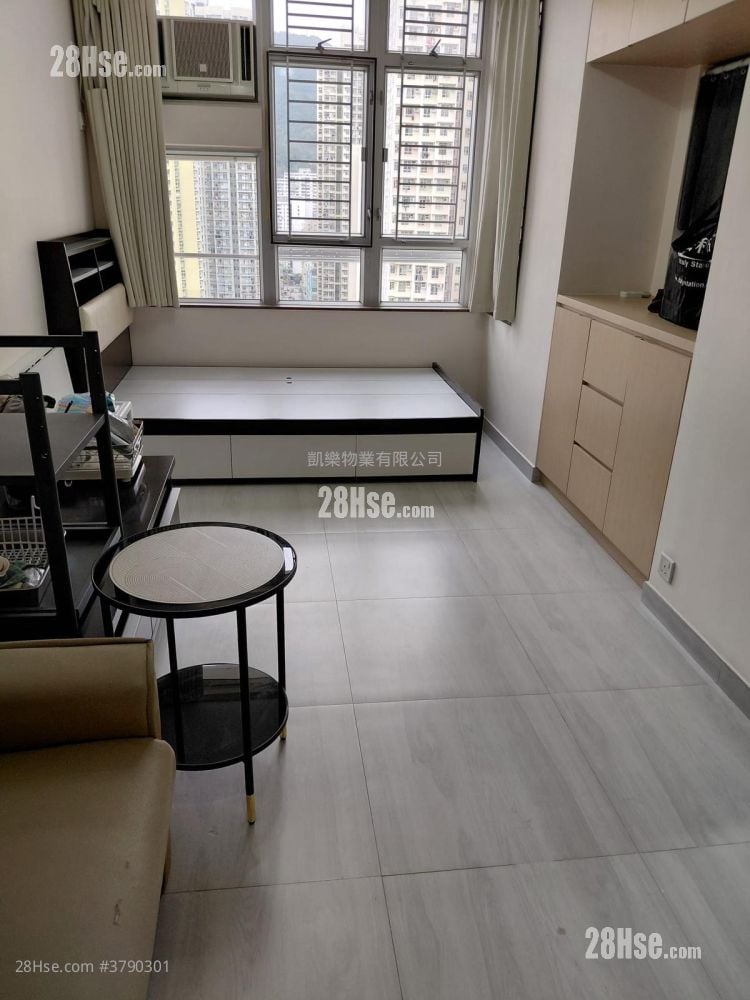 Lai Tsui Court Sell 1 Bathroom 287 ft²