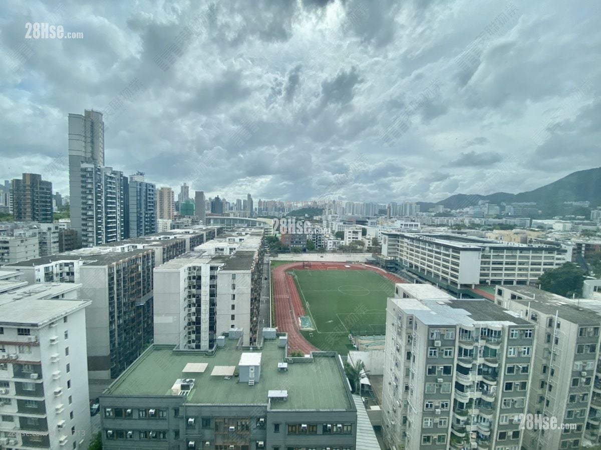 书院道8号 售盘 4 房 2,671 平方尺