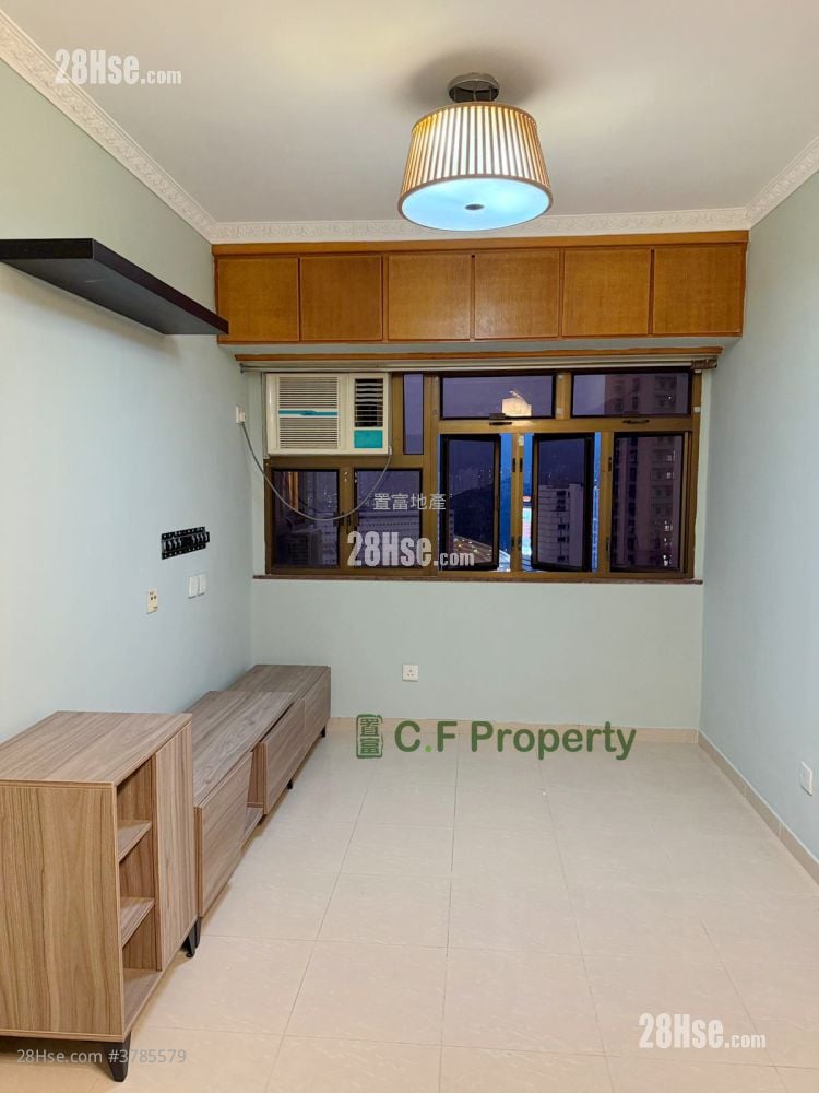 Yuet Lai Court Sell 2 Bedrooms , 1 Bathroom 421 ft²