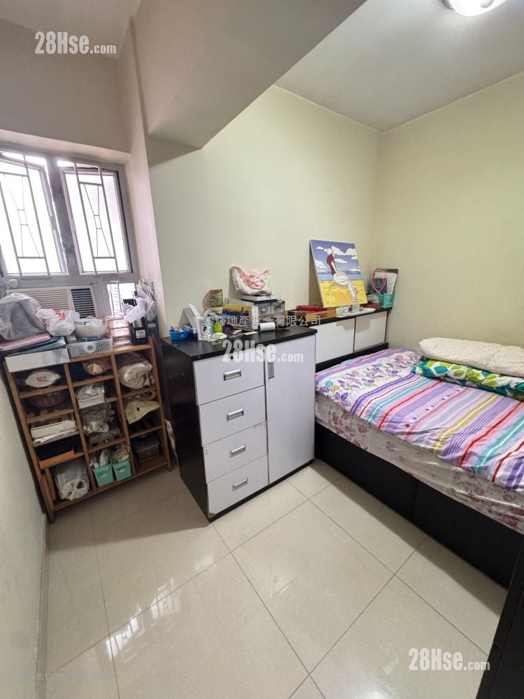 华源大厦 售盘 3 房 , 2 浴室 742 平方尺