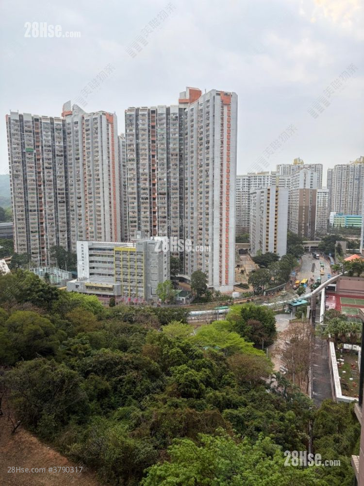 Villa Esplanada Sell 3 Bedrooms , 2 Bathrooms 684 ft²