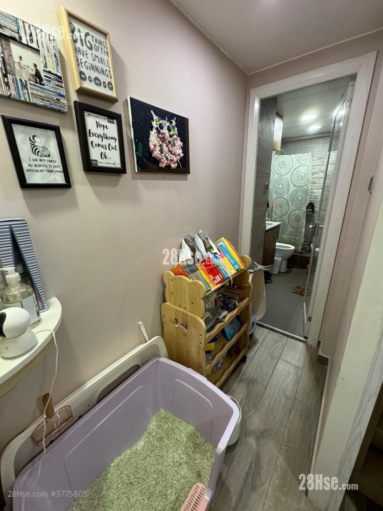 钻石楼 售盘 3 房 , 2 浴室 863 平方尺