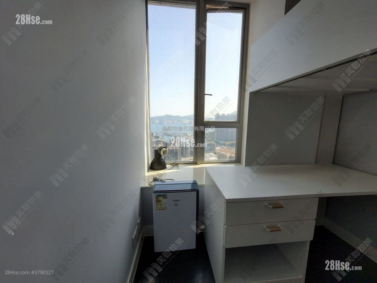 The Wings Rental 3 Bedrooms , 3 Bathrooms 892 ft²