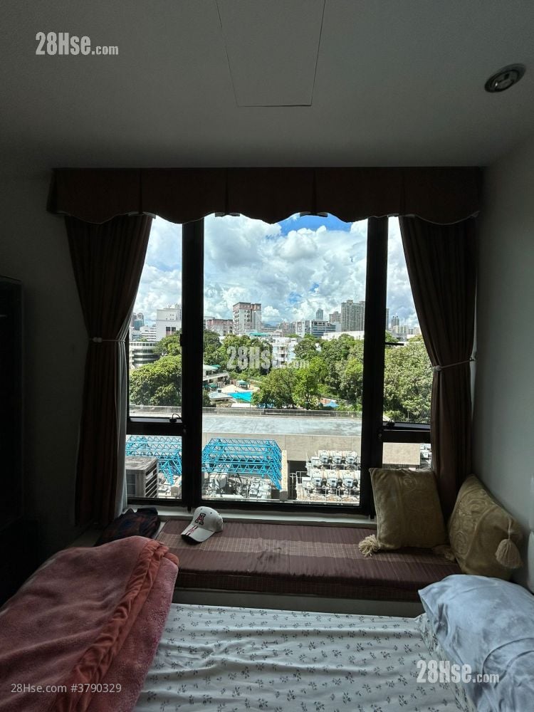 Garden Mansion Sell 3 Bedrooms , 2 Bathrooms 1,227 ft²