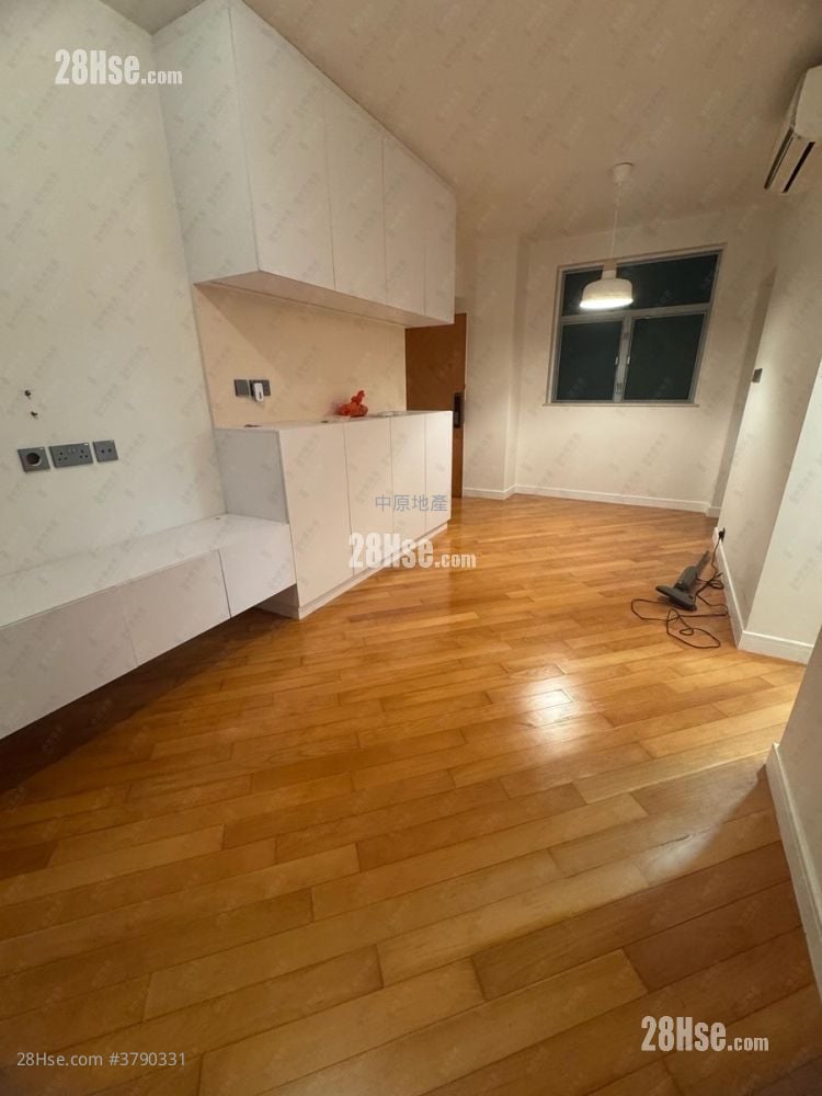 蓝天海岸 租盘 490 平方尺