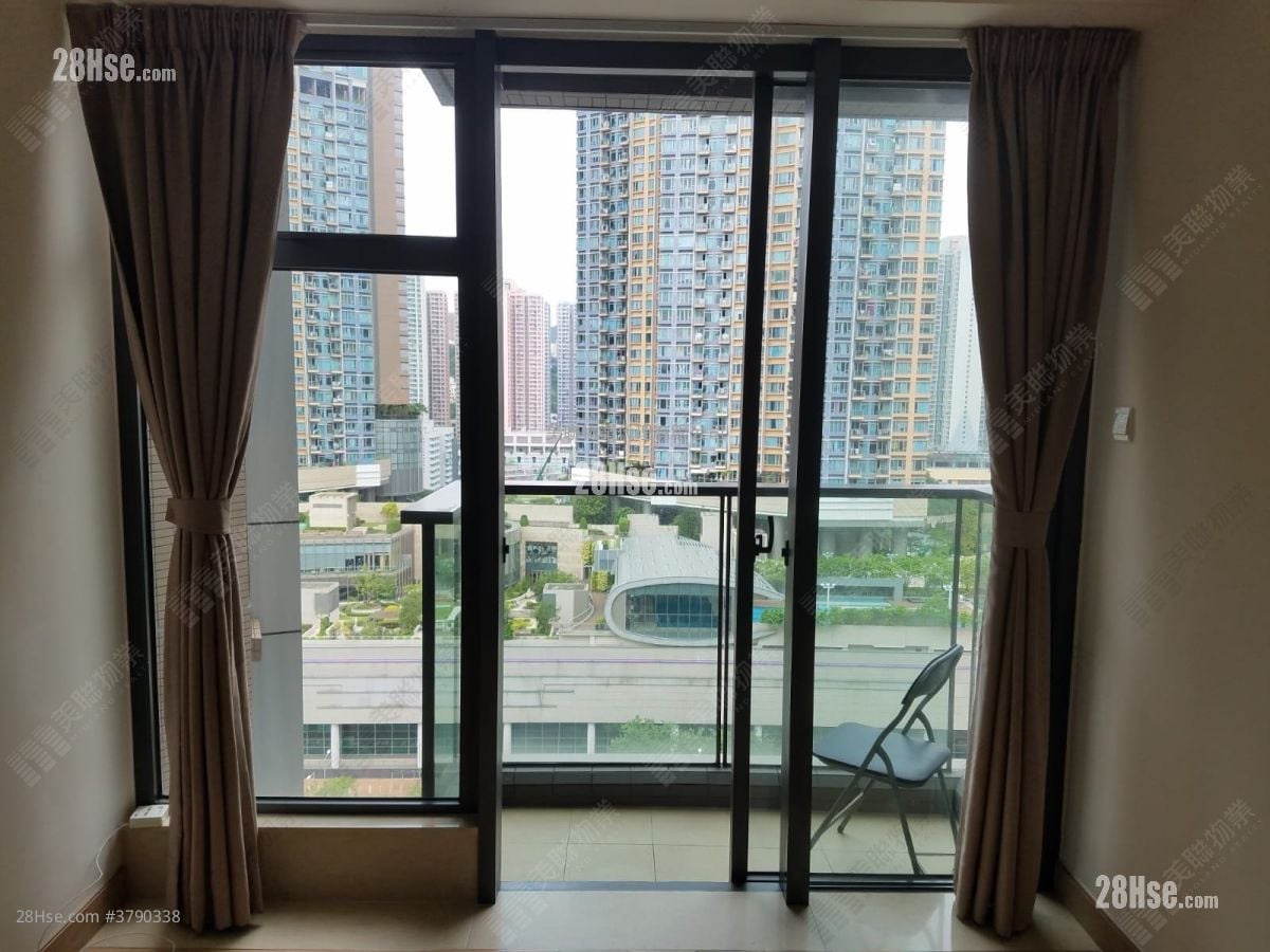 The Wings Sell 3 Bedrooms , 2 Bathrooms 648 ft²