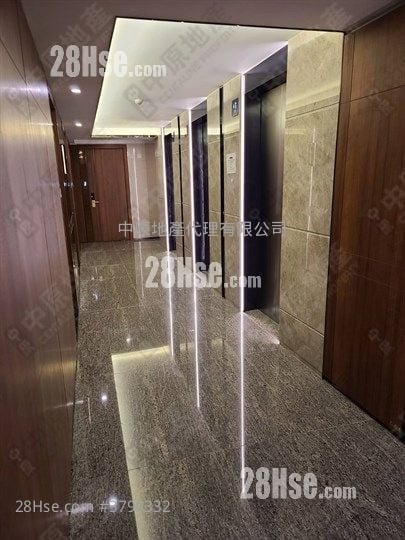 Aurora Sell 1 Bedroom , 1 Bathroom 285 ft²