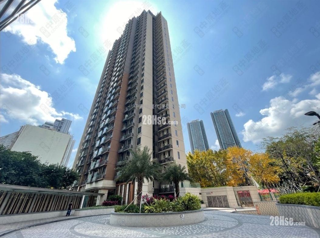 Aurora Sell 1 Bedroom , 1 Bathroom 285 ft²