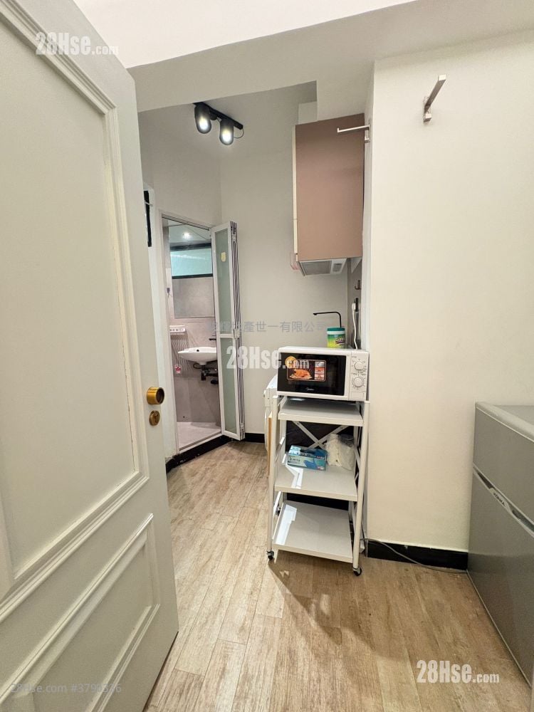 Ocean View Court Rental Studio , 1 Bathroom 150 ft²