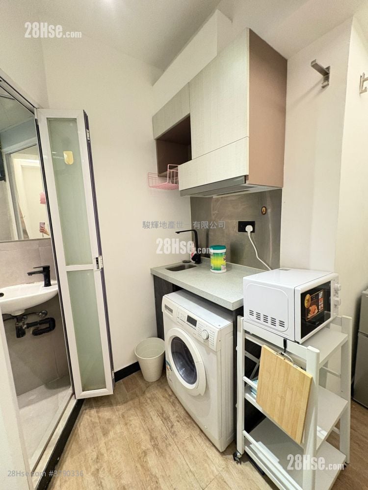 Ocean View Court Rental Studio , 1 Bathroom 150 ft²