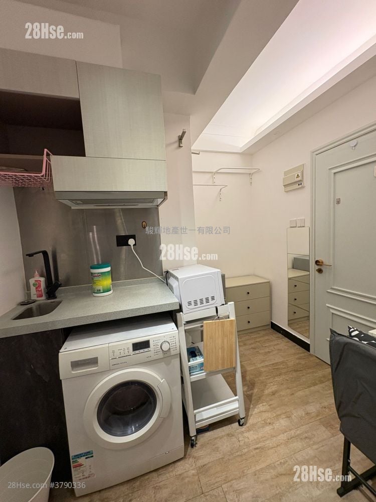 Ocean View Court Rental Studio , 1 Bathroom 150 ft²