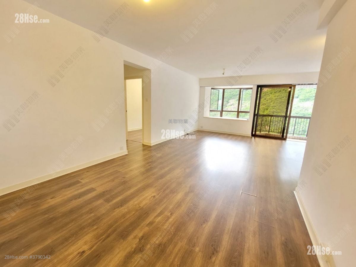 南湾花园 售盘 3 房 1,296 平方尺