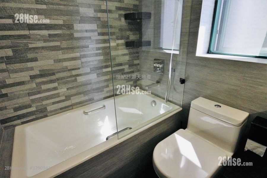 岚山 售盘 3 房 , 2 浴室 845 平方尺