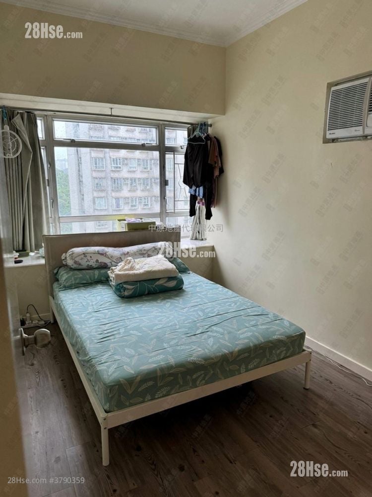 Tsuen King Garden Sell 2 Bedrooms 435 ft²