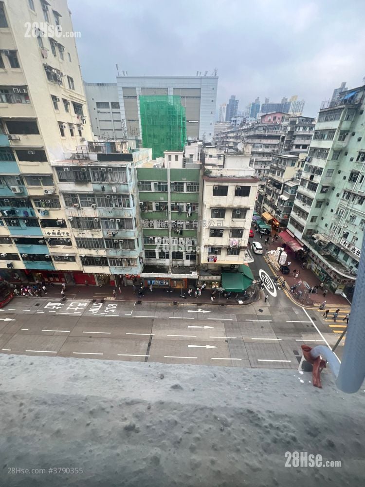 Pak Cheung Building Rental Studio , 1 Bathroom 150 ft²