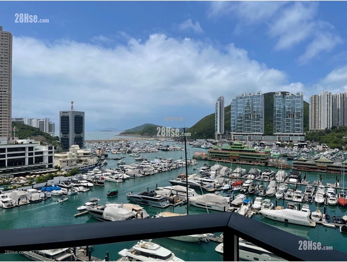 Marinella Sell 3 Bedrooms 1,266 ft²