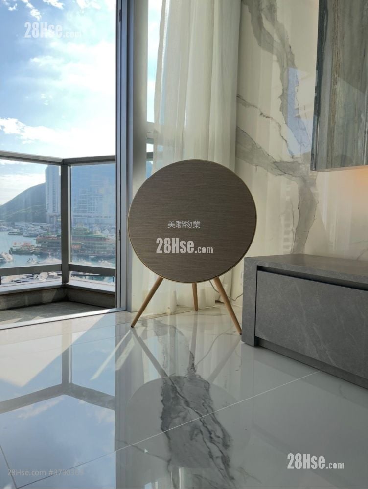 Marinella Sell 3 Bedrooms 1,266 ft²