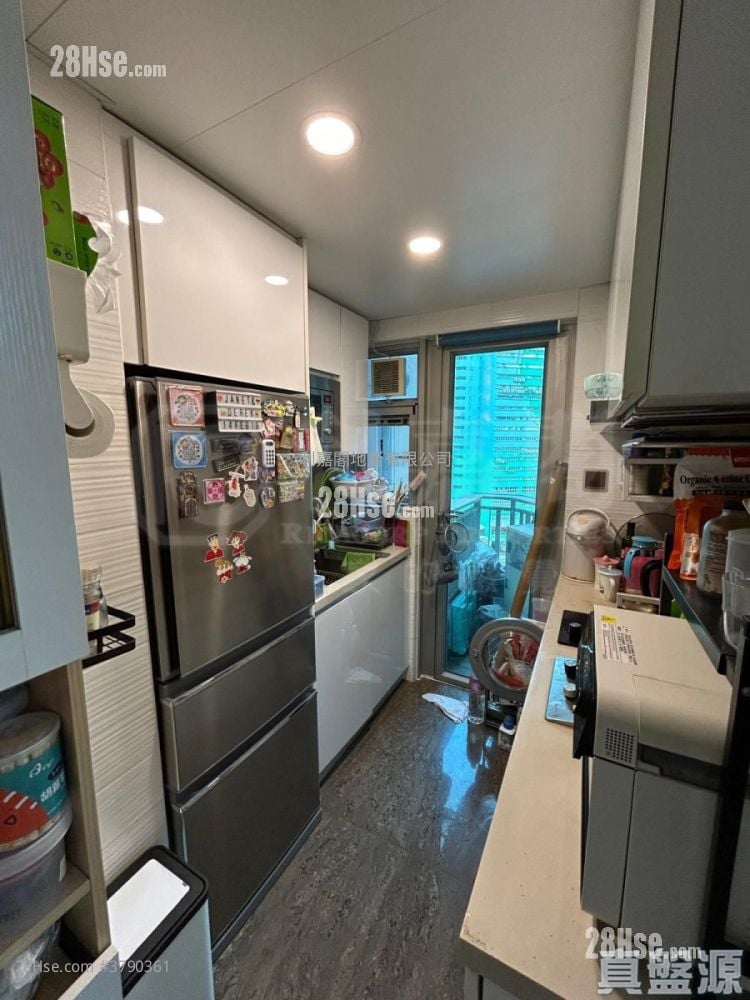 City Point Sell 2 Bedrooms , 1 Bathroom 487 ft²