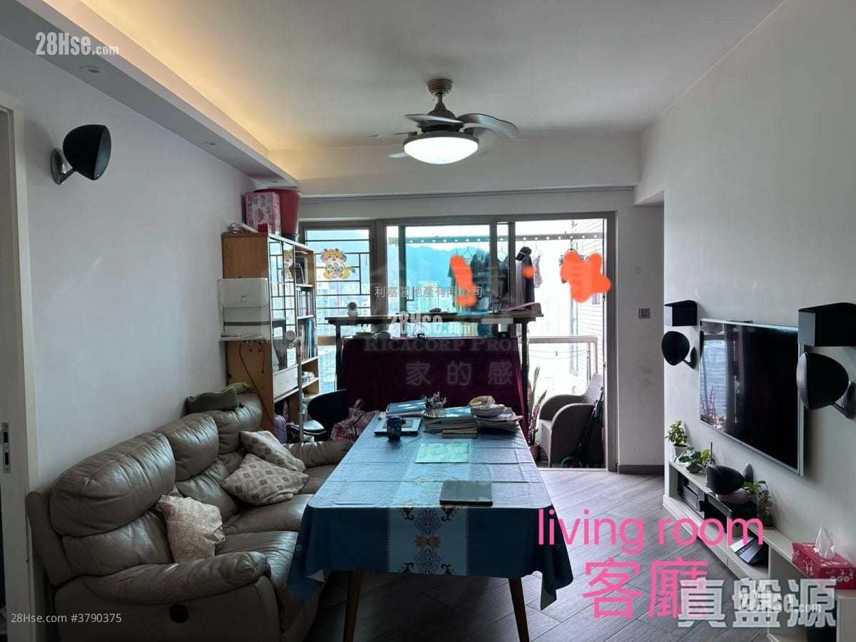 Trinity Towers Sell 3 Bedrooms 708 ft²