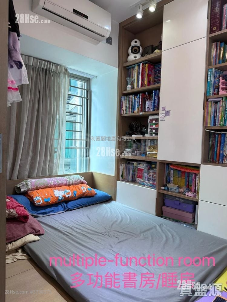 Trinity Towers Sell 3 Bedrooms 708 ft²