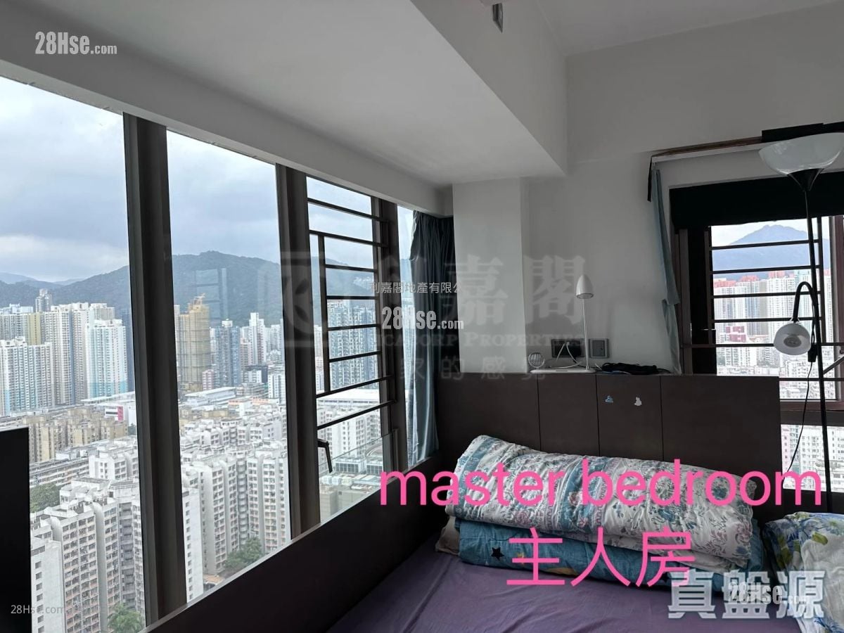 Trinity Towers Sell 3 Bedrooms 708 ft²