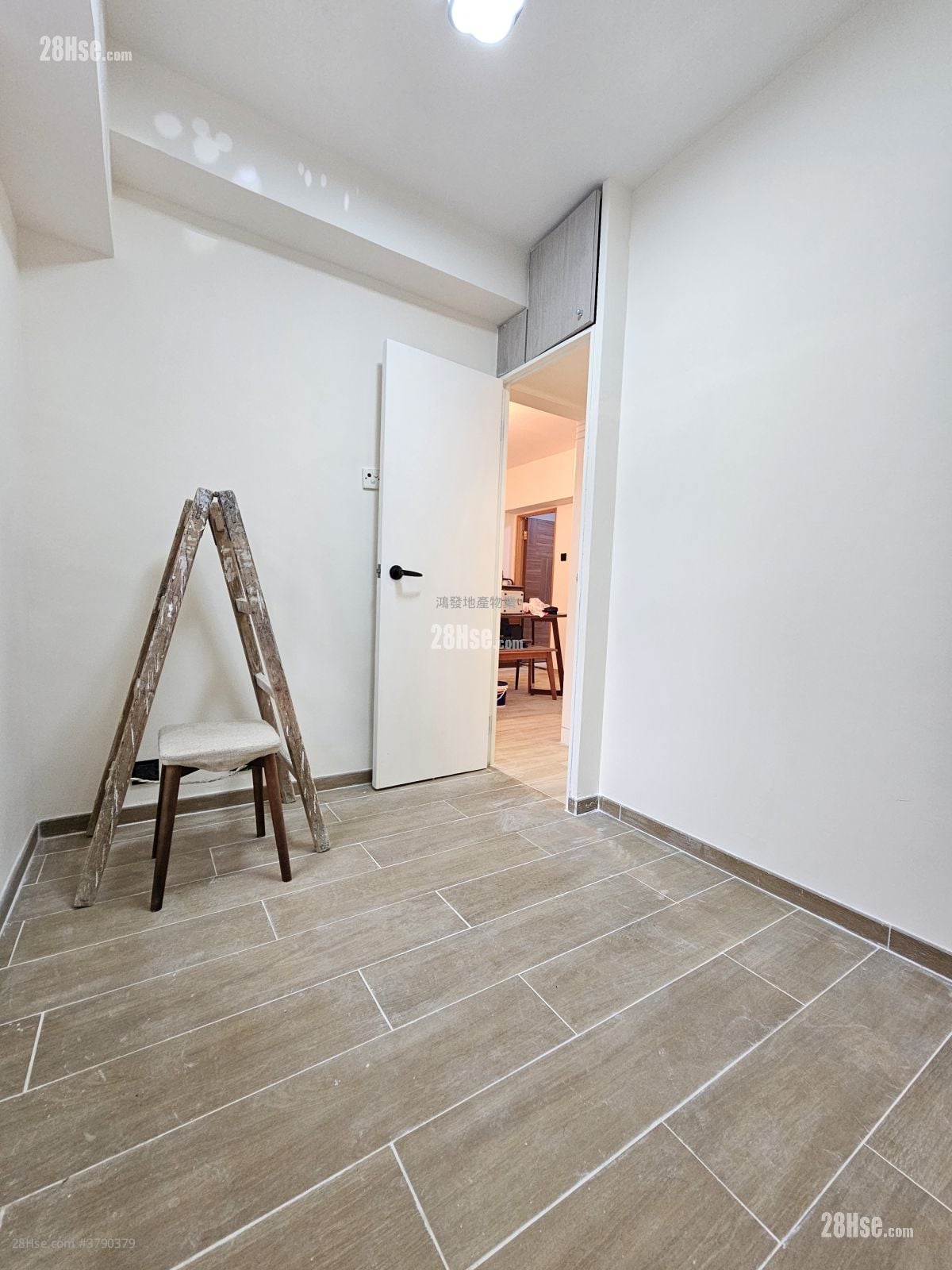 Hing Yip Building Rental 2 Bedrooms , 1 Bathroom 427 ft²