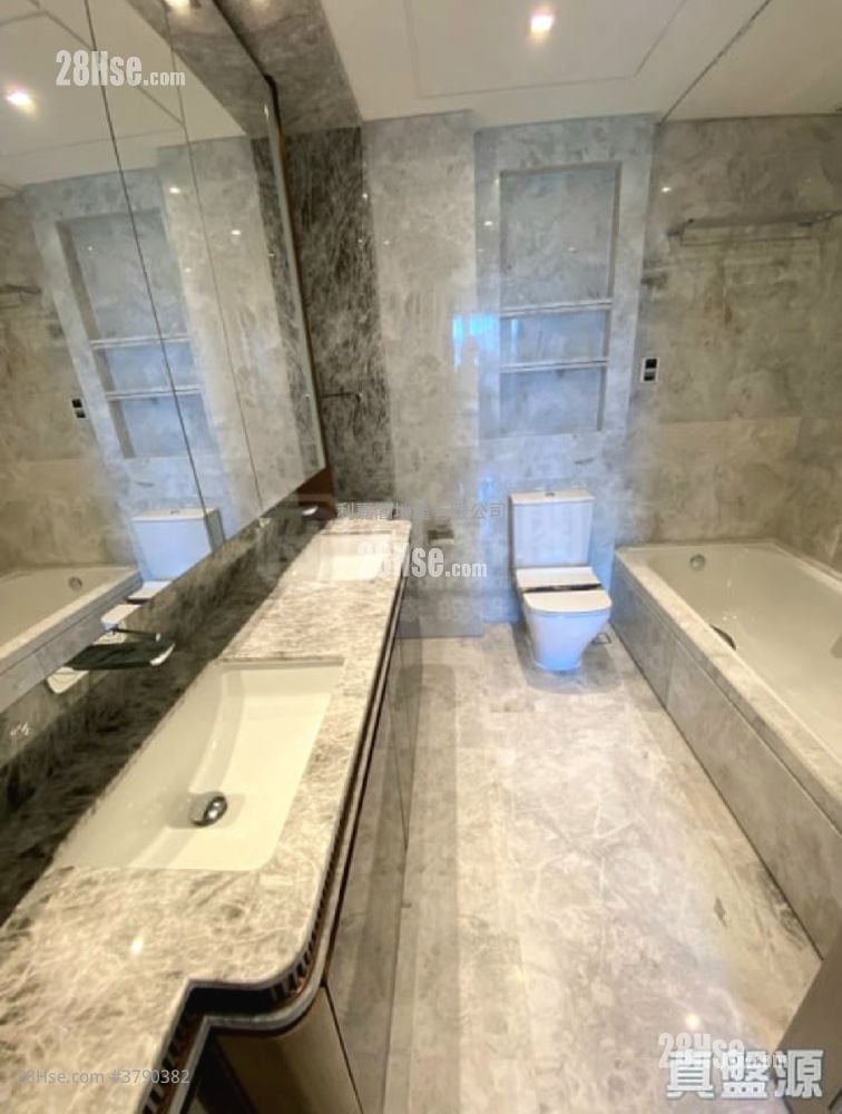 El Futuro Sell 3 Bedrooms , 3 Bathrooms 1,053 ft²