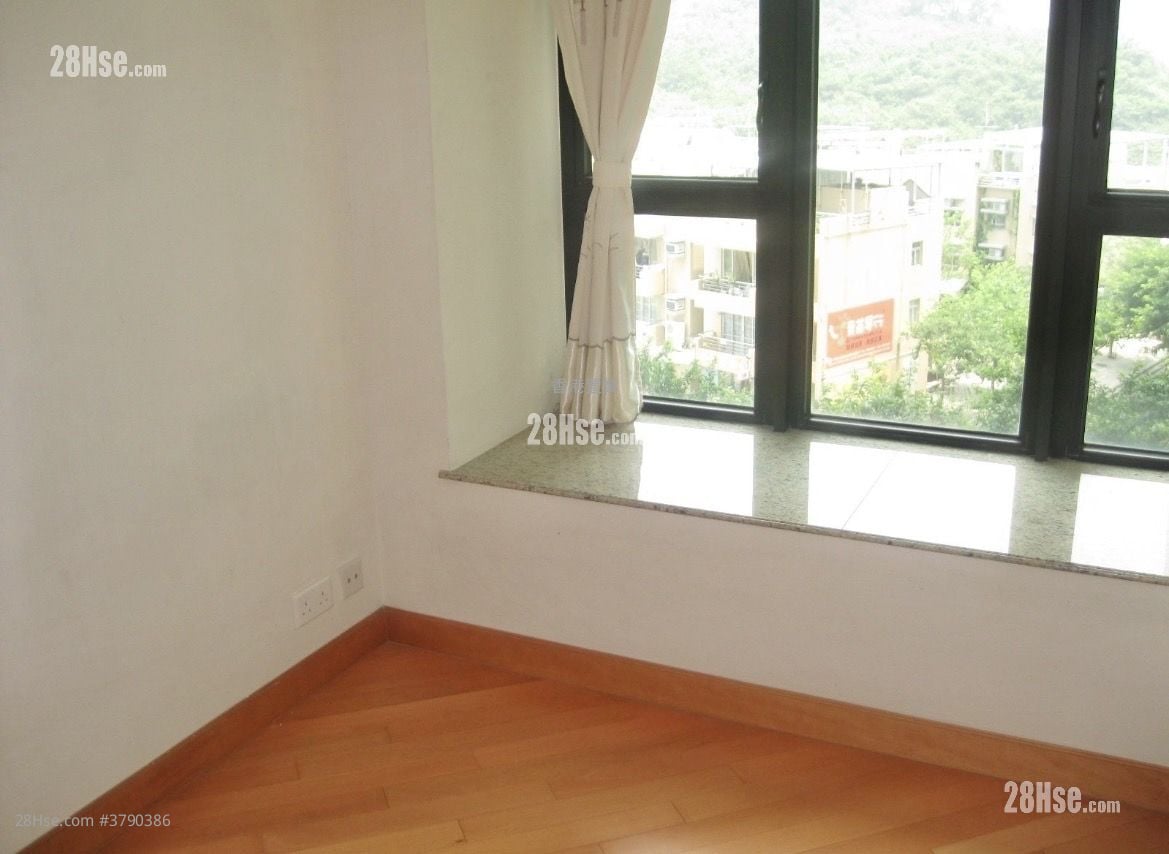 Park Island Sell 3 Bedrooms 607 ft²