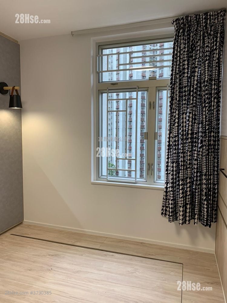 太古城 售盘 2 房 , 1 浴室 545 平方尺