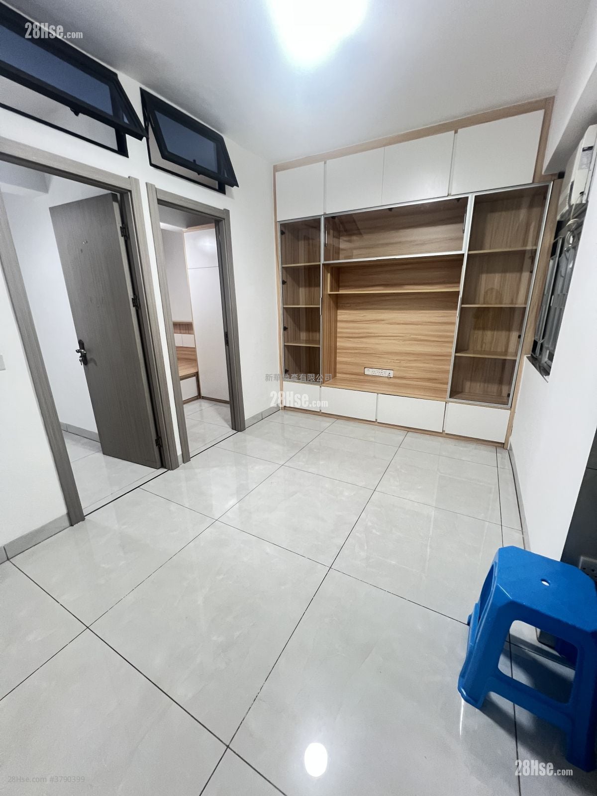 益发大厦 租盘 2 房 , 1 浴室 353 平方尺