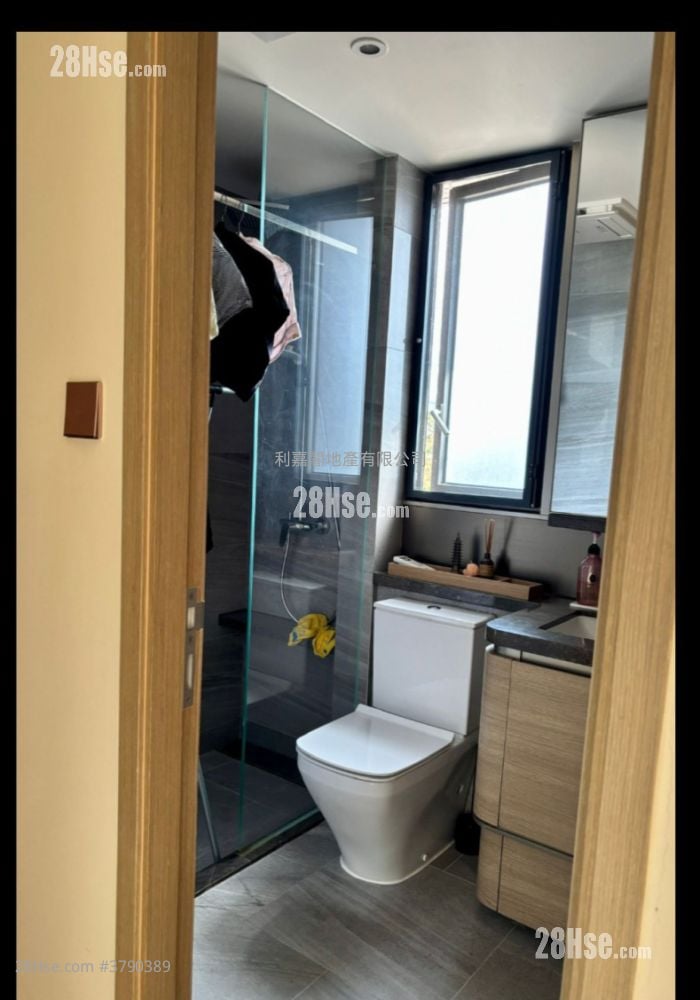 嘉熙 售盘 4 房 , 3 浴室 1,066 平方尺